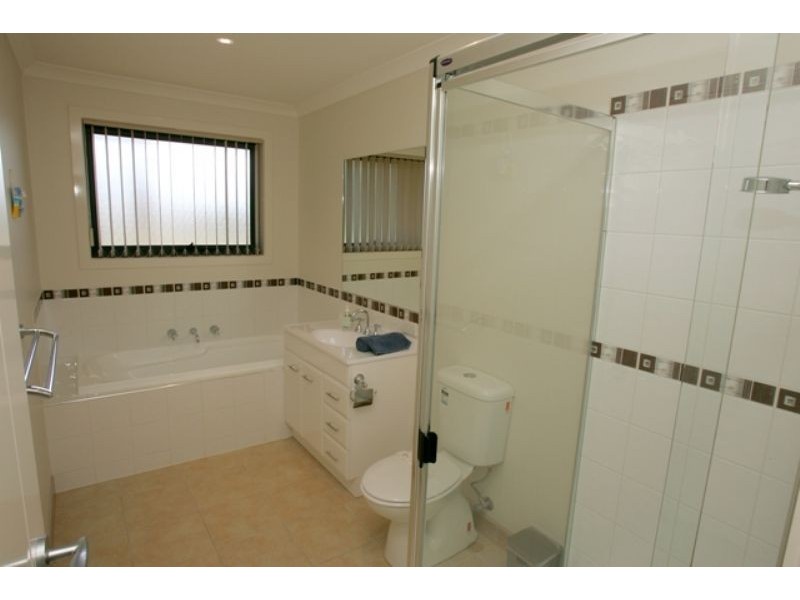 2/255 Church Street, Cowes VIC 3922