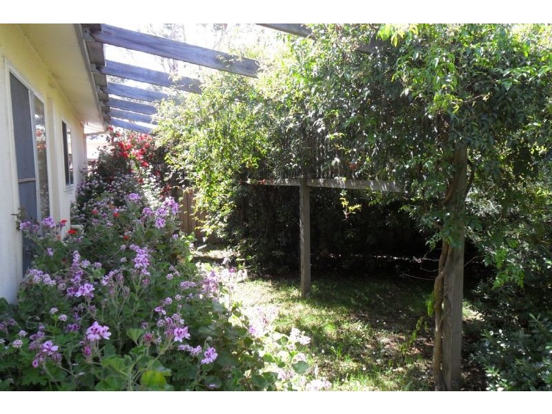 6 St Georges Road, Cowes VIC 3922