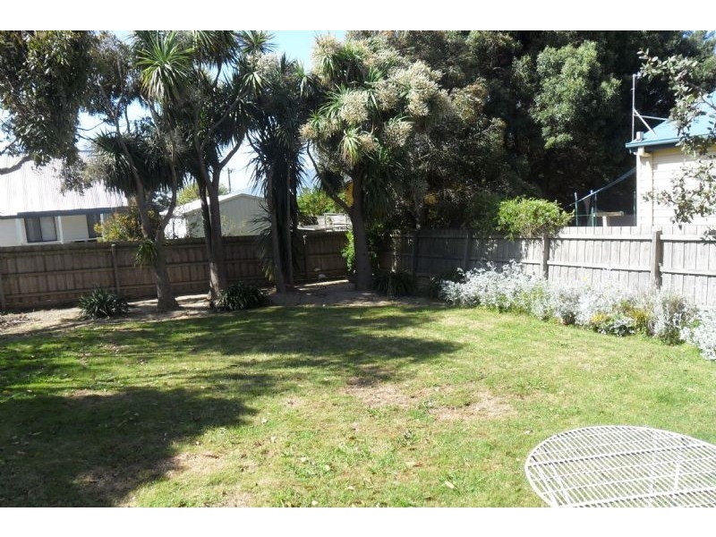 36 Sunnyside Avenue, Cape Woolamai VIC 3925