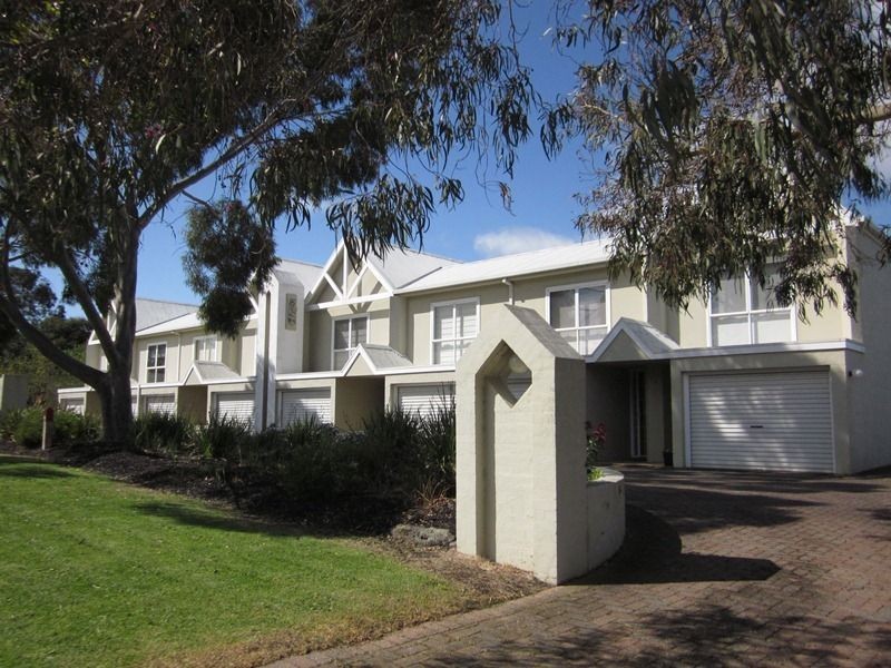 1/34 Dunsmore Road, Cowes VIC 3922