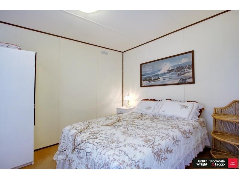 360 Settlement Rd, Cowes VIC 3922