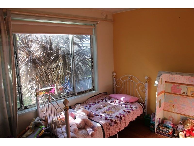 8 Highview Crescent, Surf Beach VIC 3922