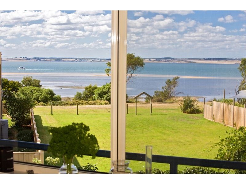 5 Walton Street, Rhyll VIC 3923