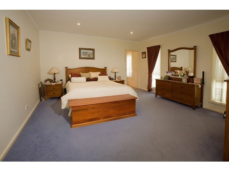 5 Walton Street, Rhyll VIC 3923