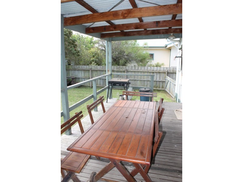 4 Seascape Avenue, Cowes VIC 3922