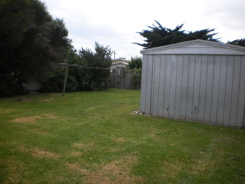 22 Sunderland Bay Road, Sunderland Bay VIC 3922