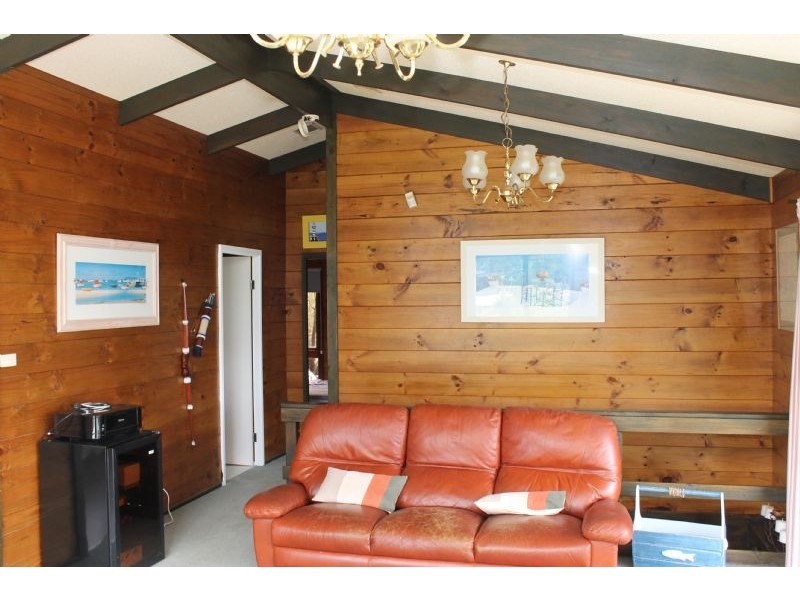 65 Rhyll-Newhaven Road, Rhyll VIC 3923