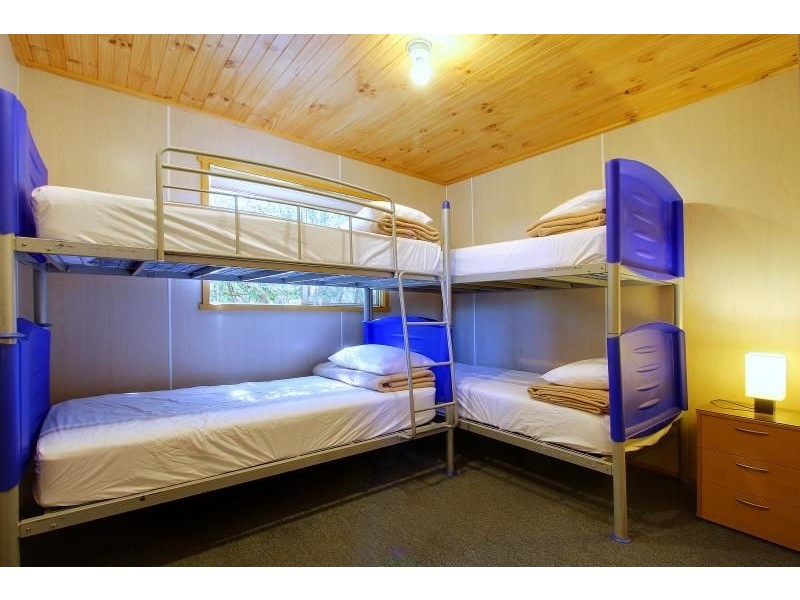 Cabins/97 Church Street, Cowes VIC 3922
