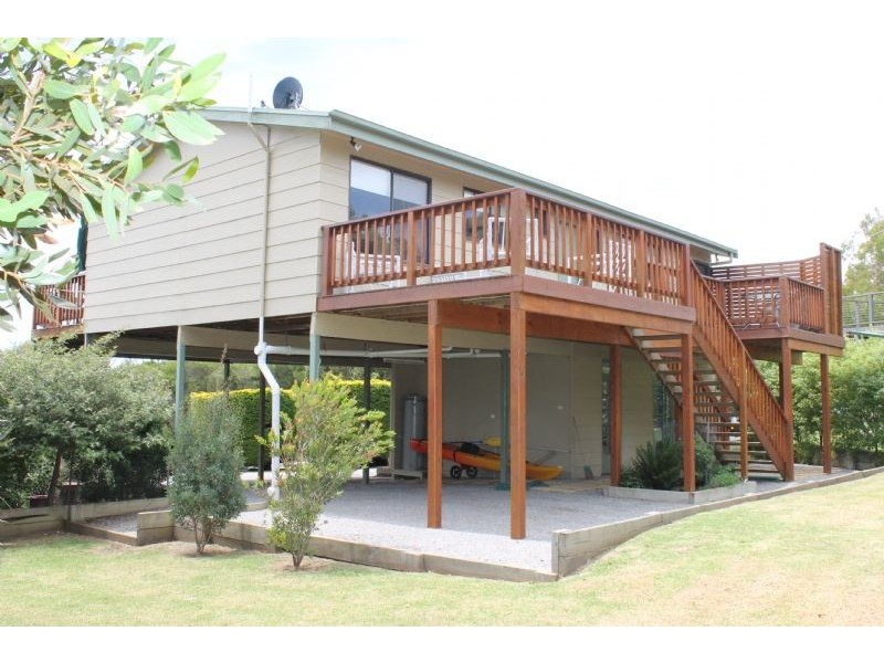 8 Boat Creek Road, Ventnor VIC 3922