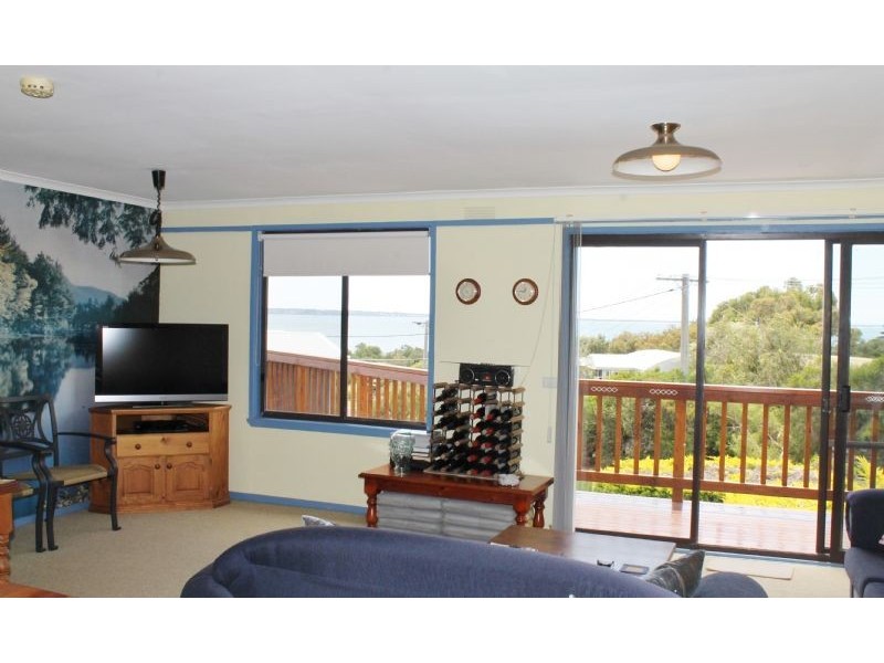 8 Boat Creek Road, Ventnor VIC 3922
