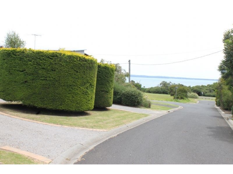 8 Boat Creek Road, Ventnor VIC 3922