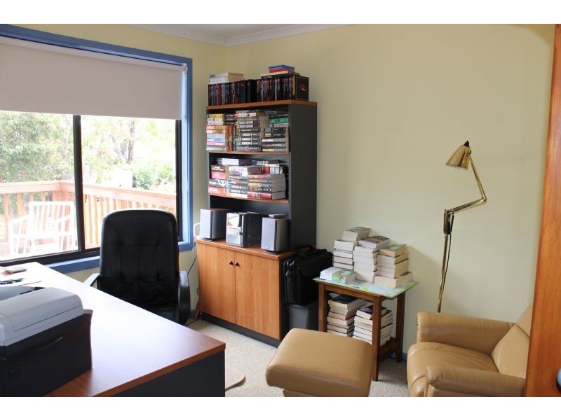 8 Boat Creek Road, Ventnor VIC 3922