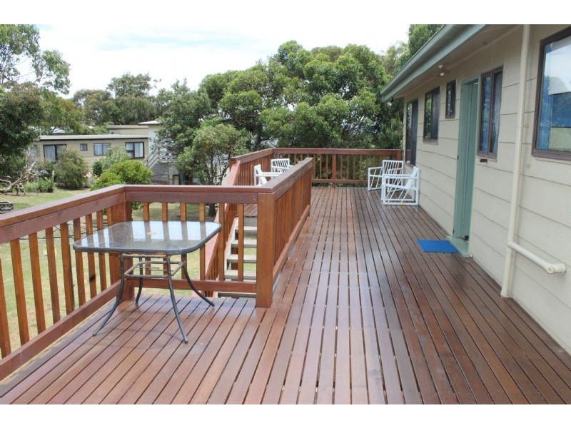 8 Boat Creek Road, Ventnor VIC 3922