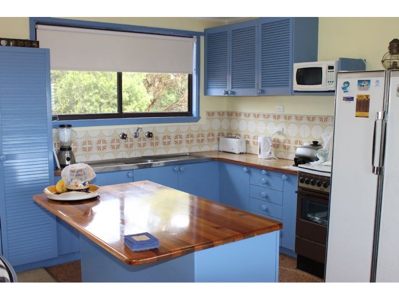 8 Boat Creek Road, Ventnor VIC 3922