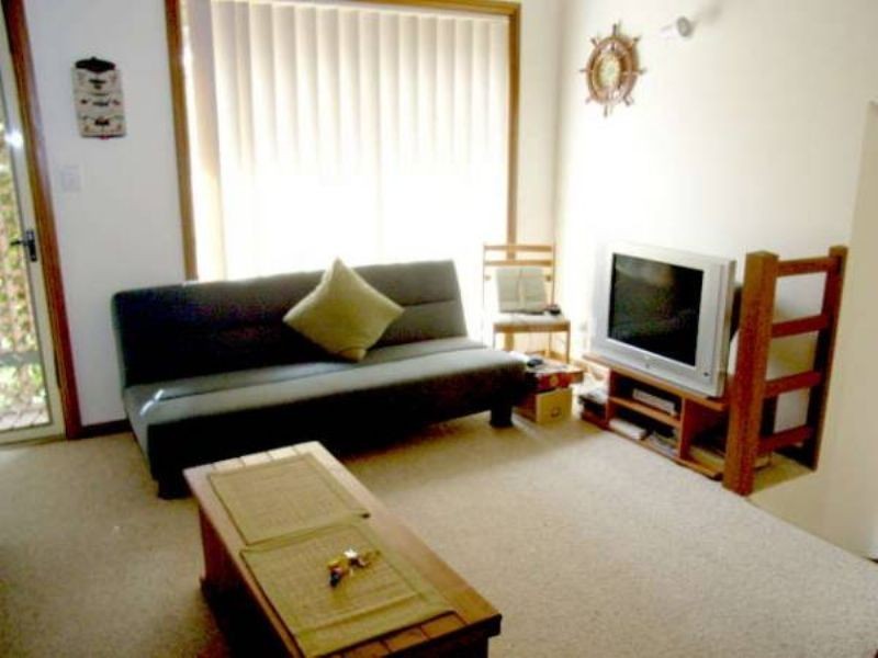 4/20 Church Street, Cowes VIC 3922