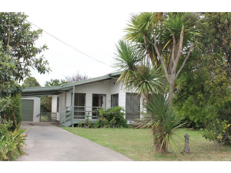 595 Settlement Road, Cowes VIC 3922