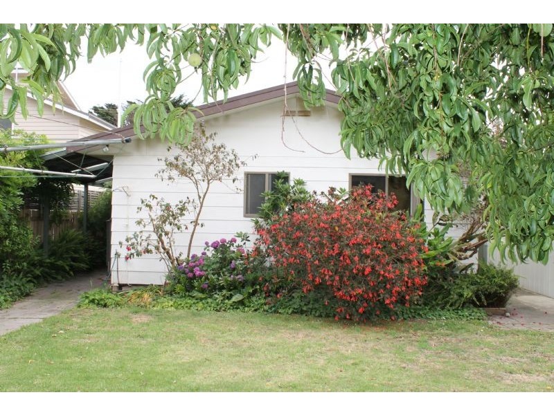 595 Settlement Road, Cowes VIC 3922