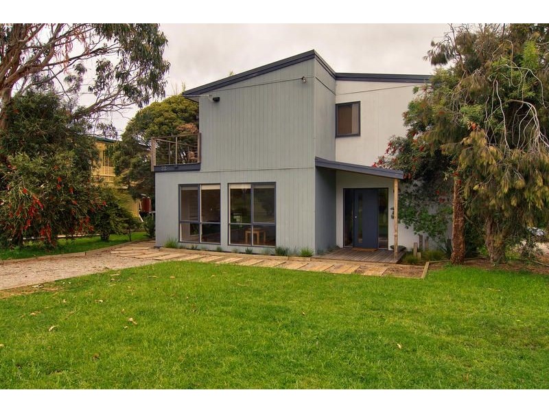 22 Dolphin Drive, Smiths Beach VIC 3922