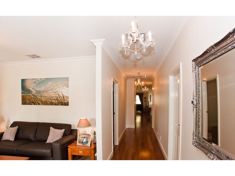 15 Roydon Road, Cowes VIC 3922