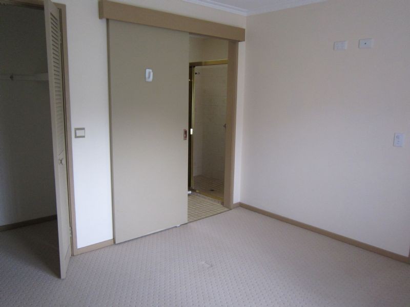 18/137 Settlement Road, Cowes VIC 3922