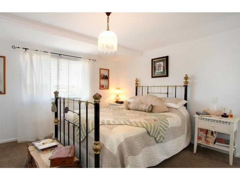 45 Sunderland Bay Road, Surf Beach VIC 3922