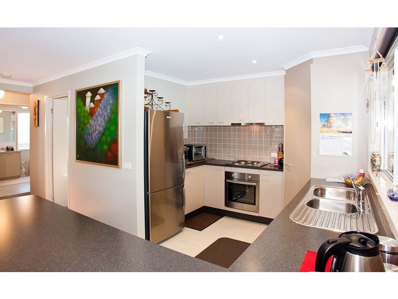 2 Norman Drive, Cowes VIC 3922