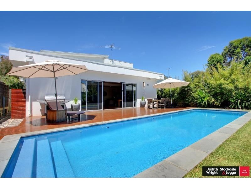 10 Bondi Avenue, Cape Woolamai VIC 3925