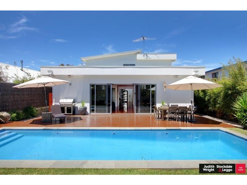 10 Bondi Avenue, Cape Woolamai VIC 3925