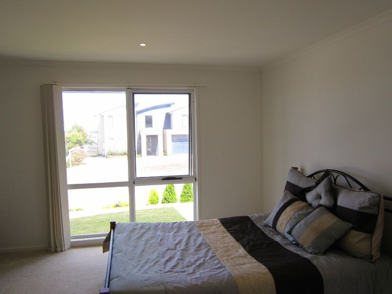 65 Penniwells Drive, San Remo VIC 3925