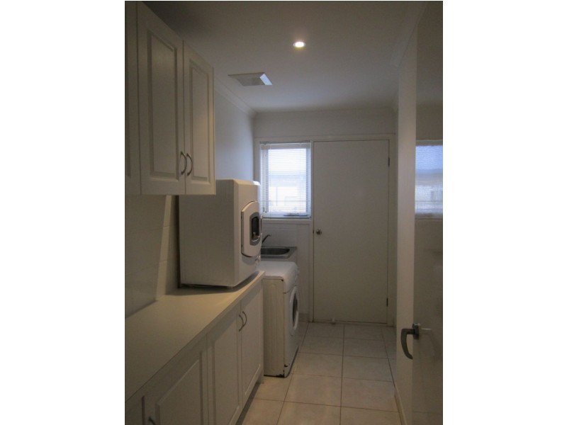 65 Penniwells Drive, San Remo VIC 3925