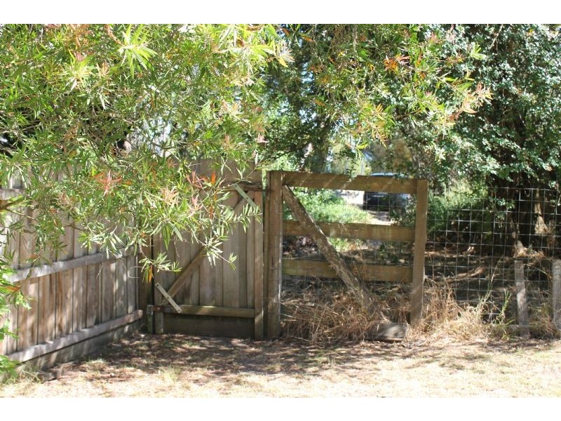 14 Glen Isla Court, Cowes VIC 3922