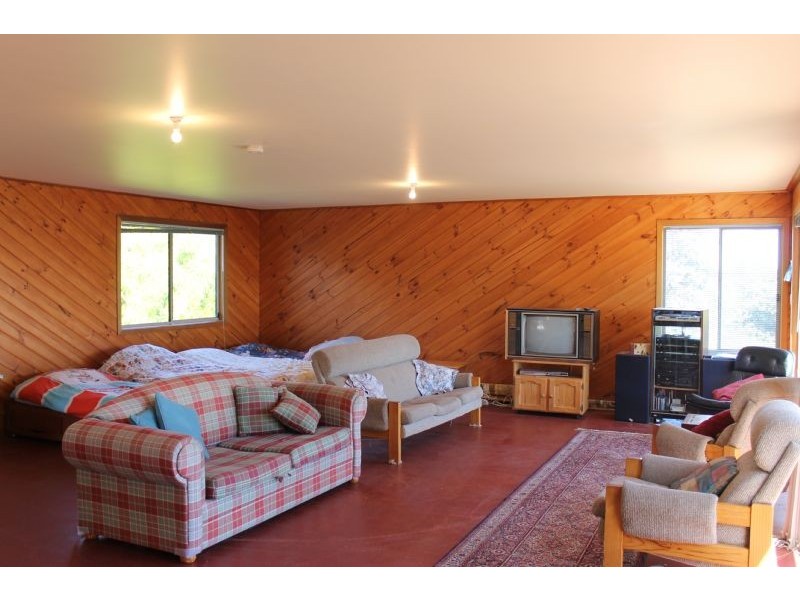 14 Glen Isla Court, Cowes VIC 3922