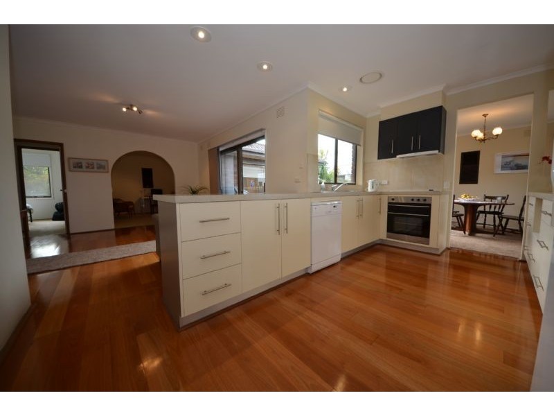 24 Forrest Avenue, Newhaven VIC 3925
