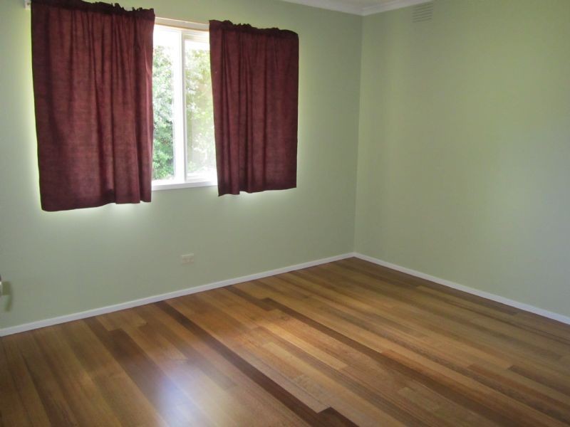 18 St Georges Road, Cowes VIC 3922