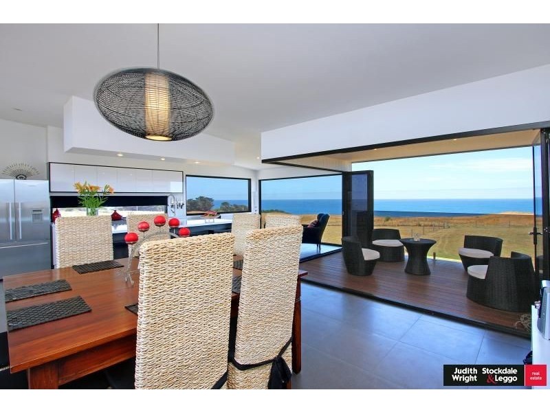 9 Cayley Court, San Remo VIC 3925