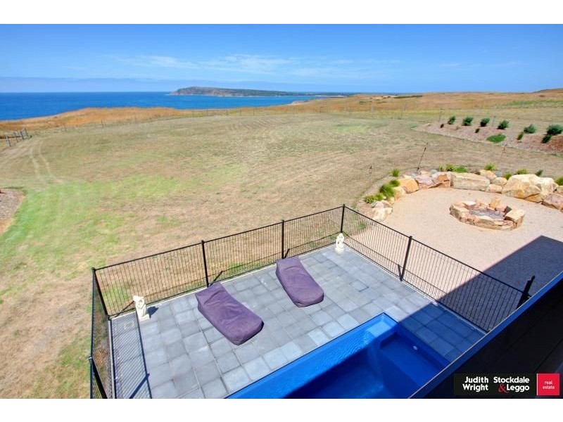 9 Cayley Court, San Remo VIC 3925