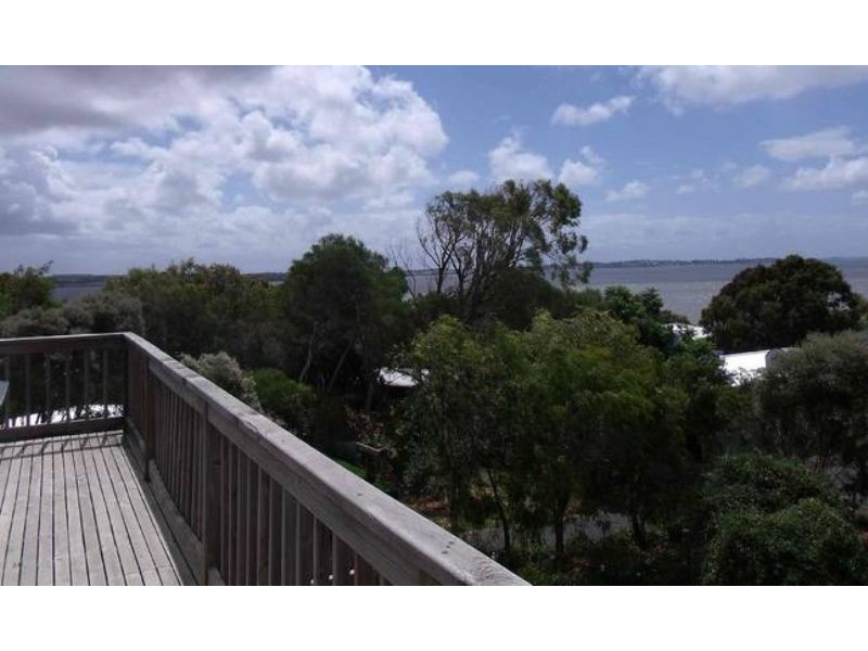 5 Rennison Road, Newhaven VIC 3925