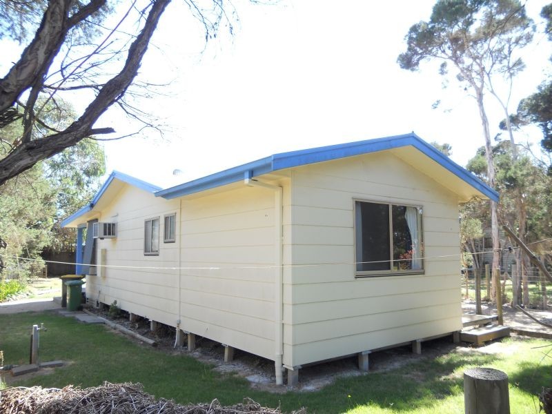 556 Settlement Road, Cowes VIC 3922
