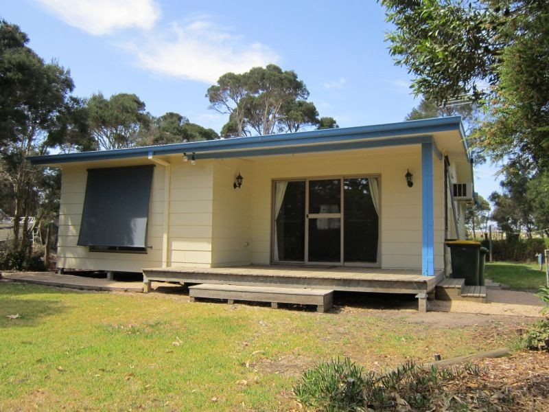 556 Settlement Road, Cowes VIC 3922