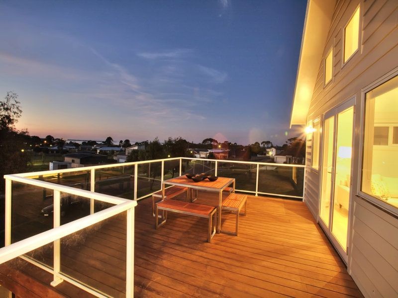 39 Norman Drive, Cowes VIC 3922