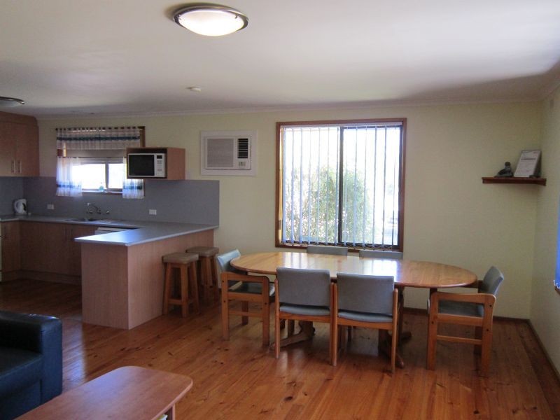 17 Lansell Road, Cowes VIC 3922