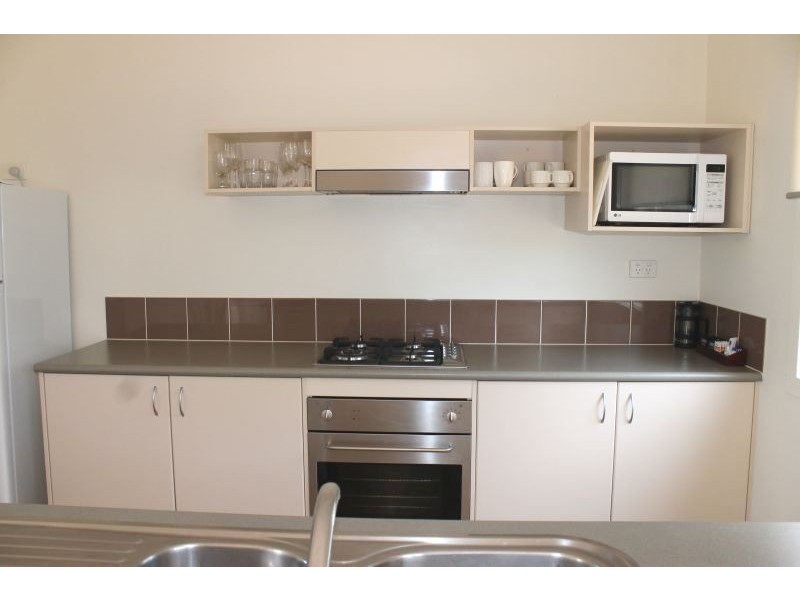 Villa 185/2128 Phillip Island Road, Cowes VIC 3922