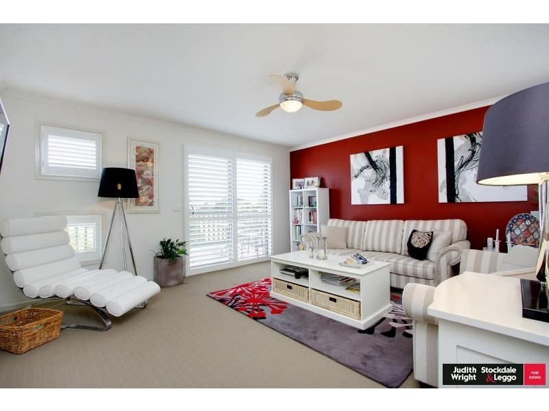 4 Lorikeet Lane, Cowes VIC 3922