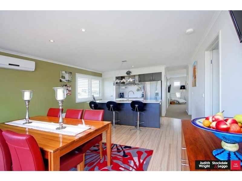 4 Lorikeet Lane, Cowes VIC 3922