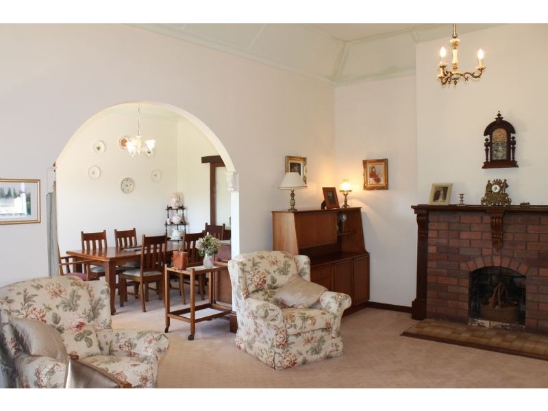 16 Chillingworth Road, Cowes VIC 3922