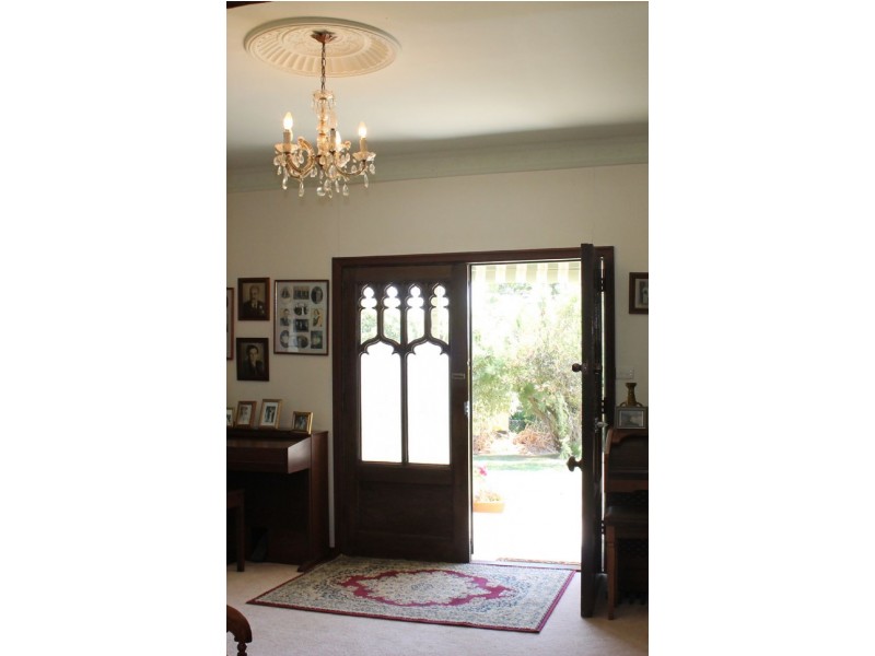 16 Chillingworth Road, Cowes VIC 3922