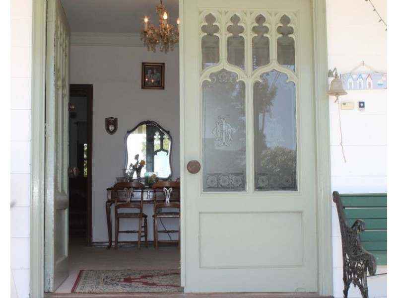 16 Chillingworth Road, Cowes VIC 3922