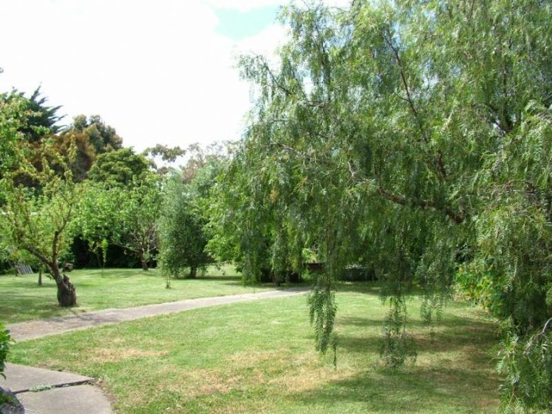 16 Chillingworth Road, Cowes VIC 3922