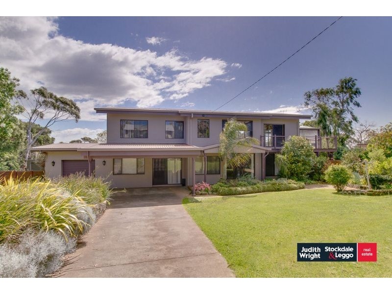 23-25 Chillingworth Road, Cowes VIC 3922