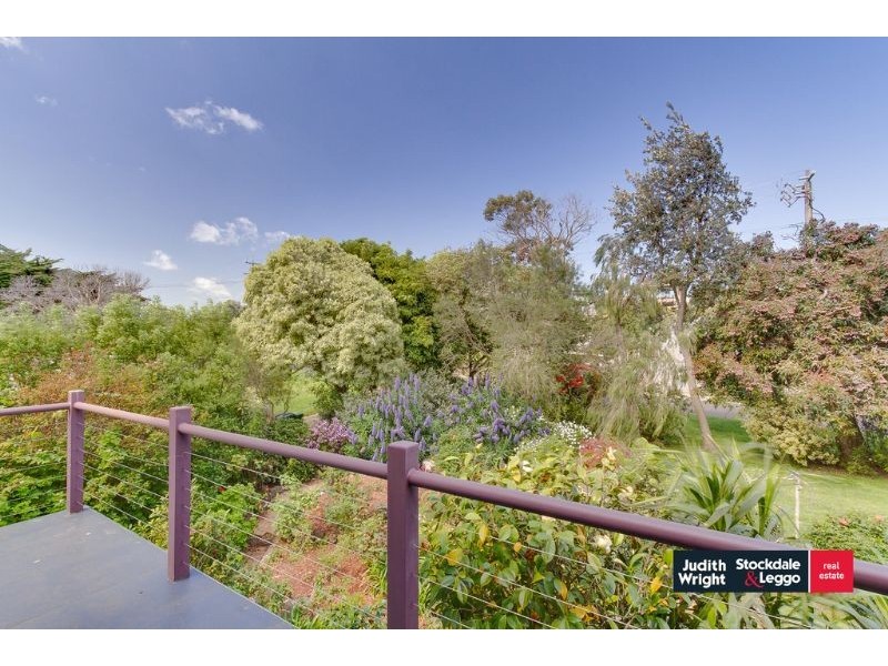 23-25 Chillingworth Road, Cowes VIC 3922